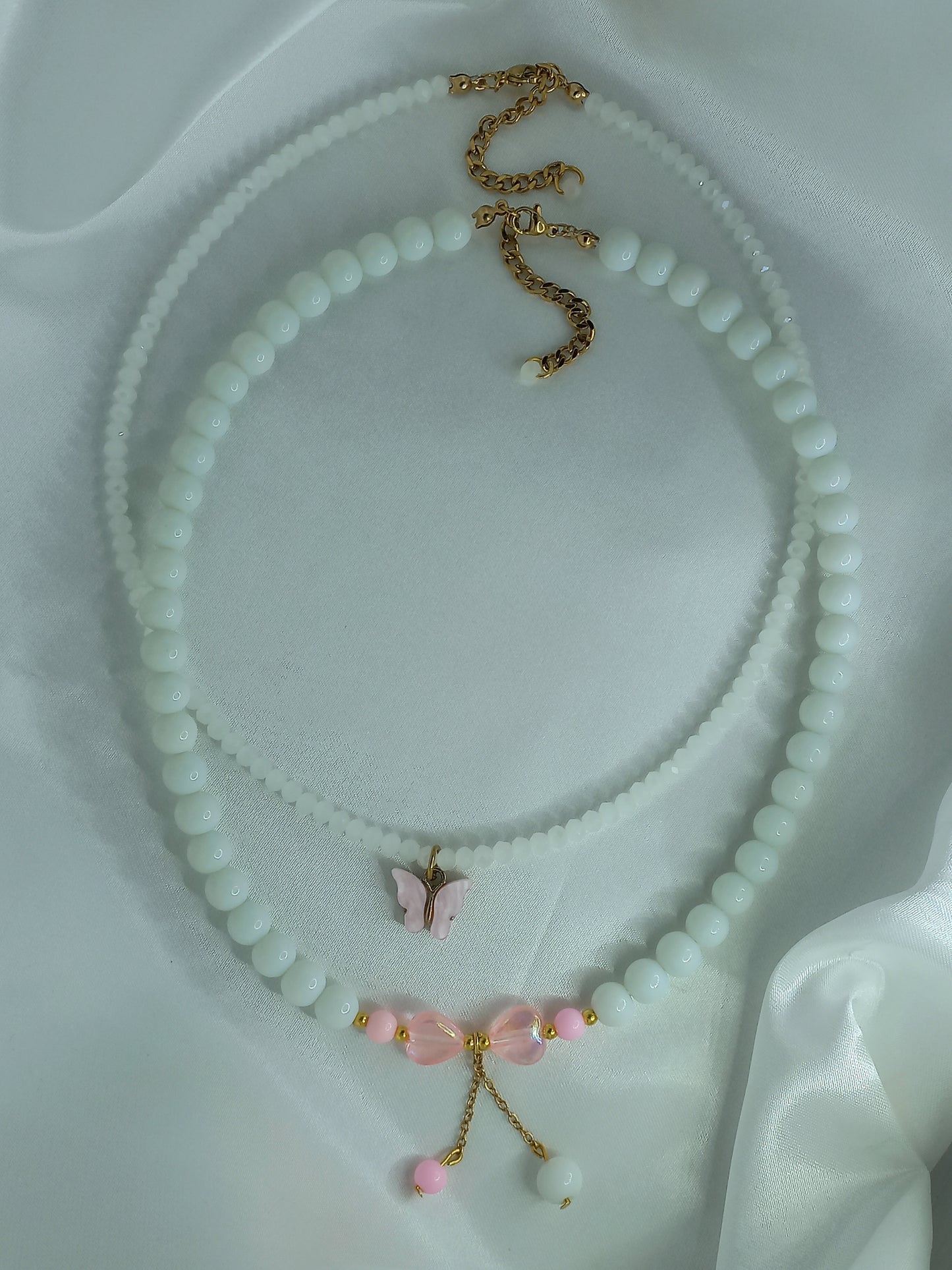 Elegant White Necklace